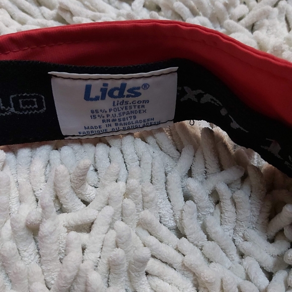 Lids red One Ten Flexfit Tech visor - Picture 2 of 4